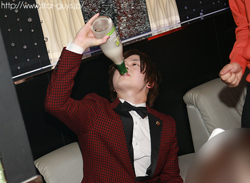 綾波 ハル 副主任 BIRTHDAY PARTY