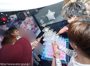 表情 豊 幹部補佐 BIRTHDAY PARTY