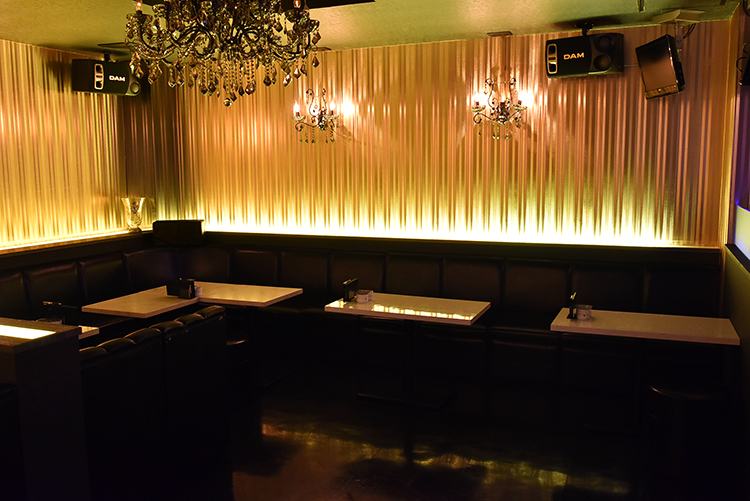 大阪ミナミ ホストクラブ AXIA アクシア